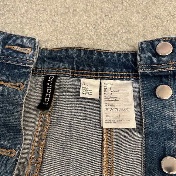 Divided by H&M Denim Flare Button-down Skirt Size 2 - Picture 6 of 6